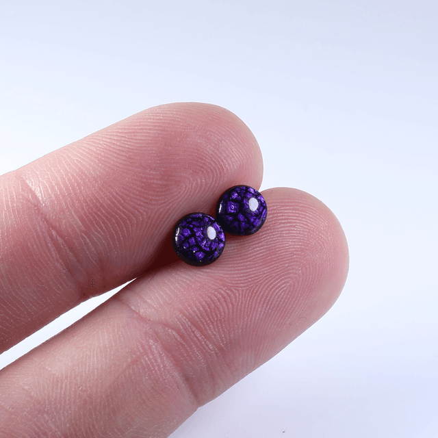 Hypoallergenic Vibrant Electric Cracked Dark Purple Polymer Clay Plastic Rubber Back Stud Earrings With Designer Carbon Fiber Jewellery Box