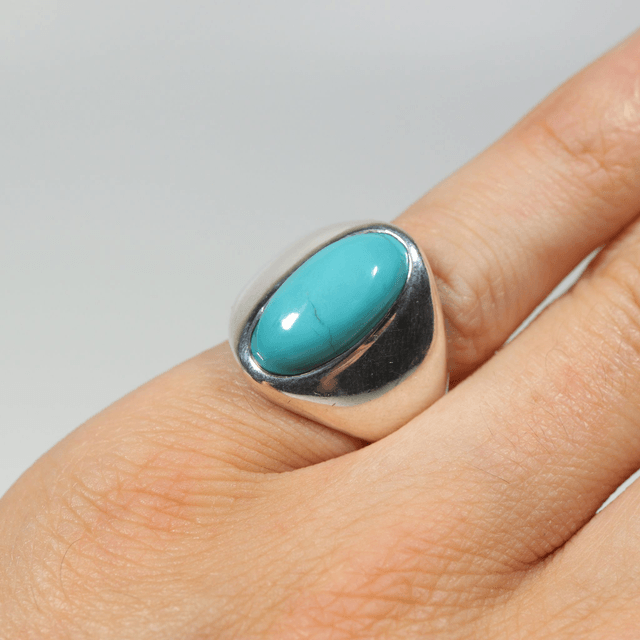 Heavy Sterling Silver 925 Natural Blue Turquoise Oval Cabochon Cut Gemstone Mens Navajo Boho Design Ring Size S - 9 1/8