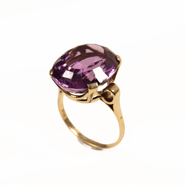 Vintage 9K 9Ct 375 Solid Yellow Gold Oval Cut Vibrant Purple Amethyst Natural Gemstone Cocktail Ring Size S 1/2 - 9 3/8