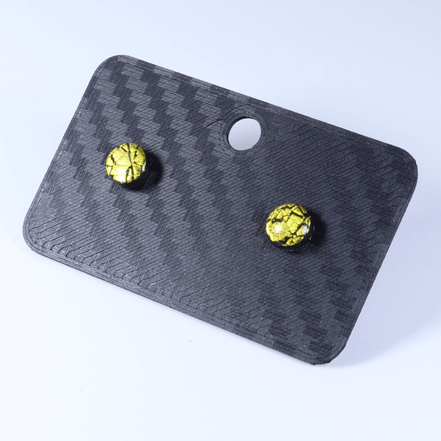 Hypoallergenic Vibrant Electric Cracked Yellow Black Polymer Clay Plastic Rubber Back Stud Earrings With Designer Carbon Fiber Jewellery Box