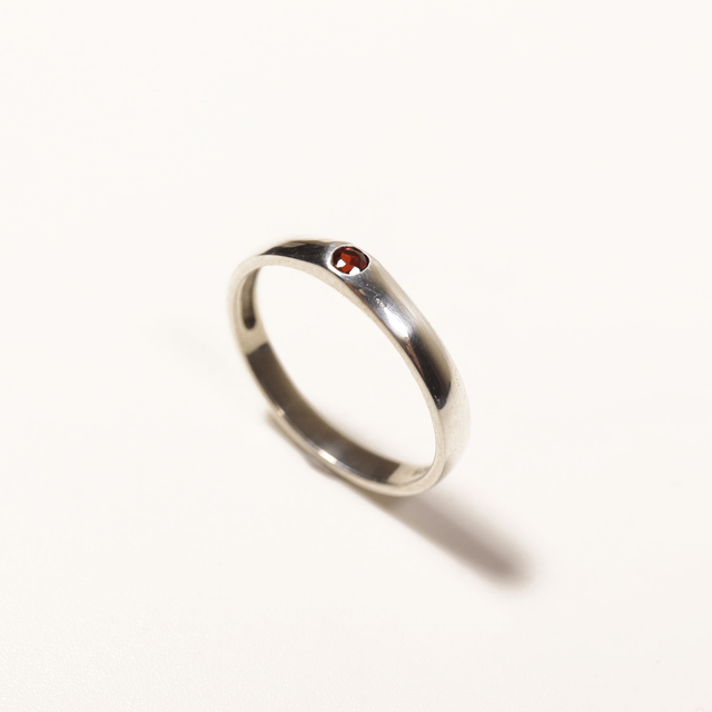 Simple Sterling Silver 925 Minimalist Design Style Small Round Cut Crimson Red Garnet Birthstone Gemstone Band Ring Size O - 7