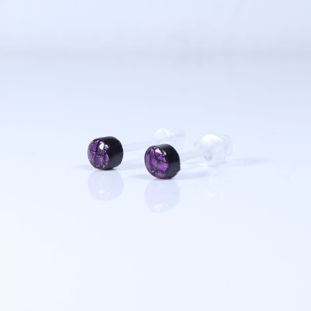 Hypoallergenic Small Electric Cracked Plum Purple Black Polymer Clay Plastic Back Stud Earrings With Designer Carbon Fiber Jewellery Box