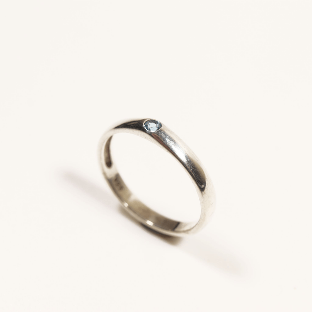 Simple Sterling Silver 925 Minimalist Design Style Small Round Cut Blue Topaz Birthstone Gemstone Band Ring Size O - 7
