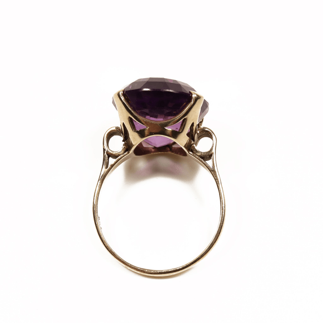 Vintage 9K 9Ct 375 Solid Yellow Gold Oval Cut Vibrant Purple Amethyst Natural Gemstone Cocktail Ring Size S 1/2 - 9 3/8