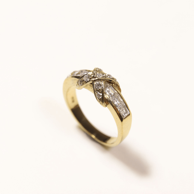 Vintage Sterling Silver 925 Yellow Gold Plated Cubic Zirconia Round / Princess Cut Cross Over Knot Design Channel Set Ring Size M - 6
