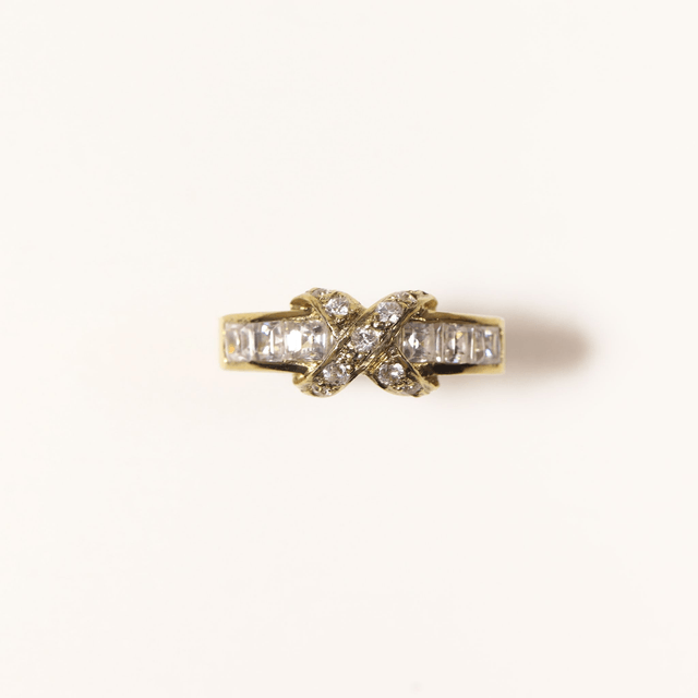 Vintage Sterling Silver 925 Yellow Gold Plated Cubic Zirconia Round / Princess Cut Cross Over Knot Design Channel Set Ring Size M - 6
