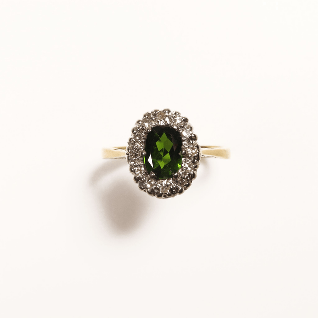 Vintage 18K 18Ct 750 Solid Yellow Gold Platinum Vivid Green Diopside And Diamond Halo Natural Gemstone Ring Size L 1/2 - 5 7/8
