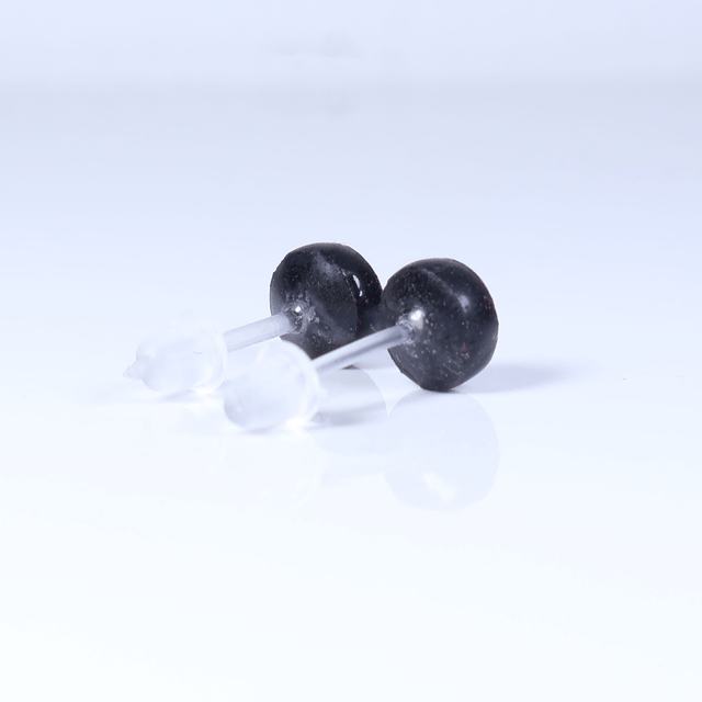 Hypoallergenic Vibrant Electric Cracked Pink Black Polymer Clay Plastic Rubber Back Stud Earrings With Designer Carbon Fiber Jewellery Box