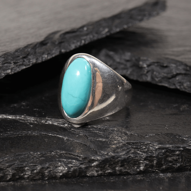 Heavy Sterling Silver 925 Natural Blue Turquoise Oval Cabochon Cut Gemstone Mens Navajo Boho Design Ring Size S - 9 1/8