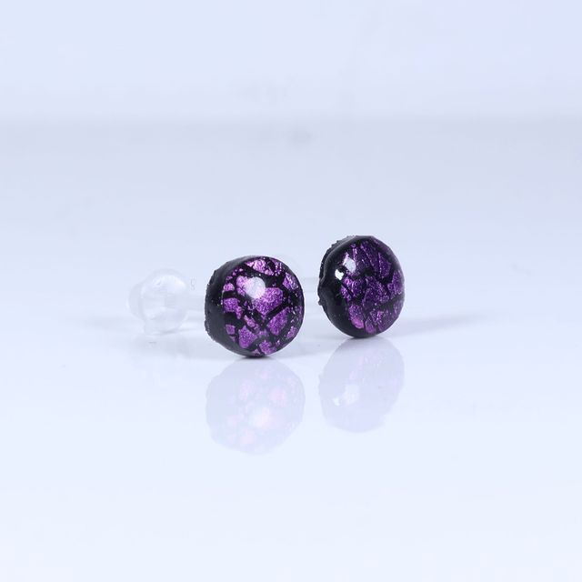 Hypoallergenic Vibrant Electric Cracked Plum Purple Polymer Clay Plastic Rubber Back Stud Earrings With Designer Carbon Fiber Jewellery Box