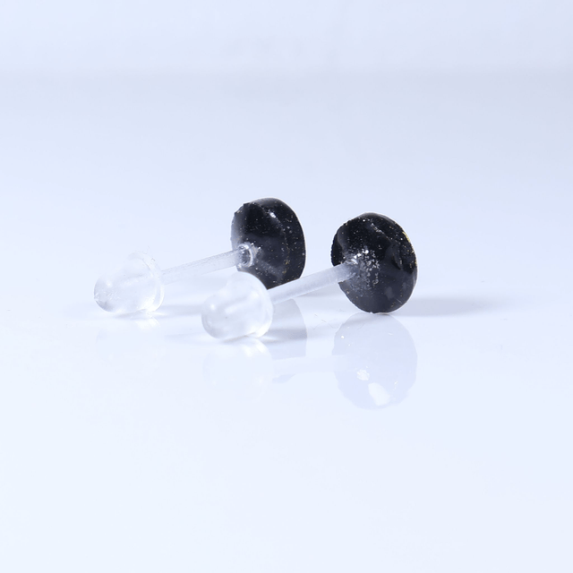 Hypoallergenic Vibrant Electric Cracked Yellow Black Polymer Clay Plastic Rubber Back Stud Earrings With Designer Carbon Fiber Jewellery Box