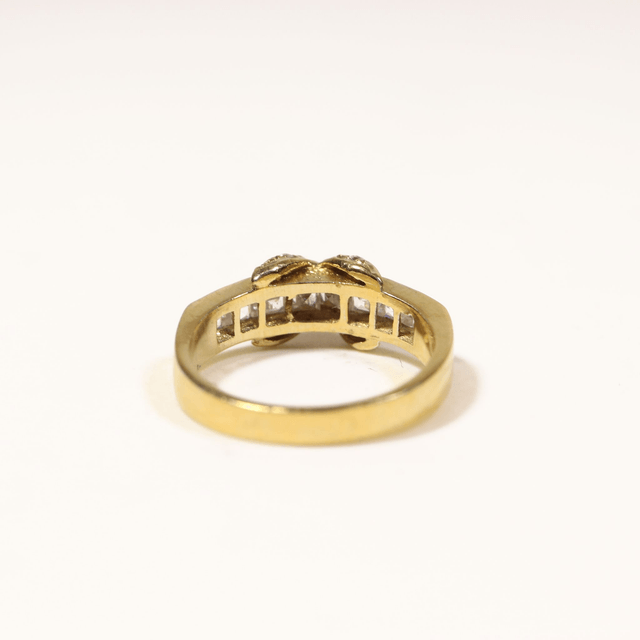 Vintage Sterling Silver 925 Yellow Gold Plated Cubic Zirconia Round / Princess Cut Cross Over Knot Design Channel Set Ring Size M - 6