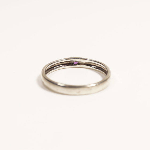 Simple Sterling Silver 925 Minimalist Design Style Small Round Cut Purple Amethyst Birthstone Gemstone Band Ring Size O - 7