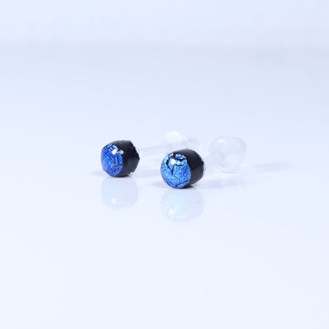 Hypoallergenic Small Electric Cracked Deep Blue Black Polymer Clay Plastic Back Stud Earrings With Designer Carbon Fiber Jewellery Box