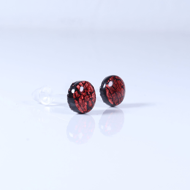  Hypoallergenic Vibrant Electric Cracked Red Black Polymer Clay Plastic Rubber Back Stud Earrings With Designer Carbon Fiber Jewellery Box