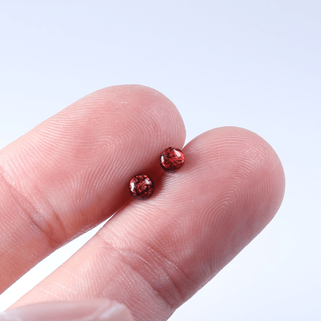 Hypoallergenic Small Vibrant Electric Cracked Red Black Polymer Clay Plastic Back Stud Earrings With Designer Carbon Fiber Jewellery Box