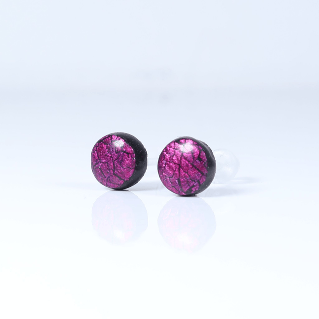 Hypoallergenic Vibrant Electric Cracked Pink Black Polymer Clay Plastic Rubber Back Stud Earrings With Designer Carbon Fiber Jewellery Box