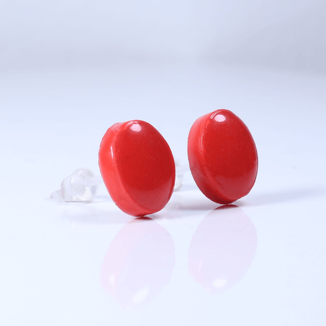 Hypoallergenic Solid Strawberry Red Oval Cut Polymer Clay Plastic Back Stud Earrings With Designer Carbon Fiber Jewellery Box