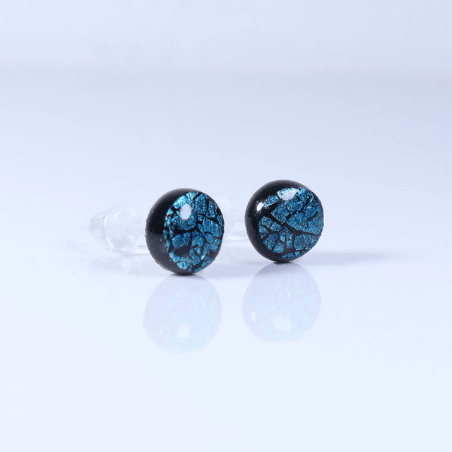 Hypoallergenic Vibrant Electric Cracked Teal Black Polymer Clay Plastic Rubber Back Stud Earrings With Designer Carbon Fiber Jewellery Box