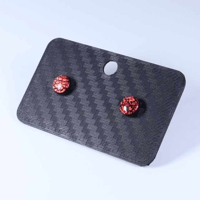  Hypoallergenic Vibrant Electric Cracked Red Black Polymer Clay Plastic Rubber Back Stud Earrings With Designer Carbon Fiber Jewellery Box