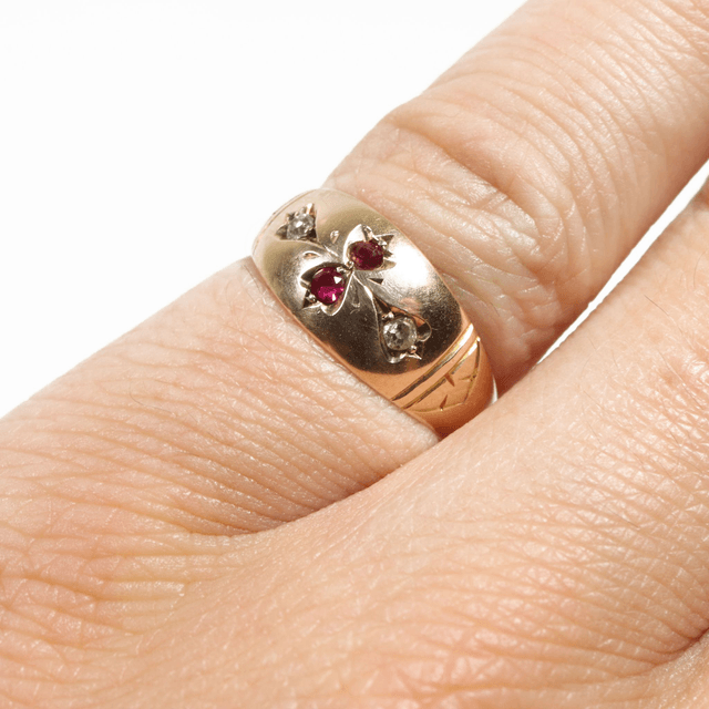 Edwardian Art Nouveau 9K 9Ct 375 Solid Rose Gold Vivid Red Ruby And Old Cut Diamond Natural Gemstone Hand Craved Ring Band Size M - 6