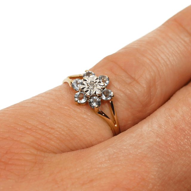 Vintage 9K 9Ct 375 Solid Yellow Gold Round Cut Blue Topaz Diamond November Natural Gemstone Star Cluster Design Ring Size M 1/2 - 6 1/4