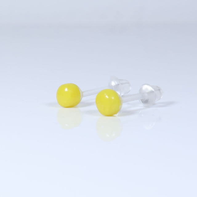 Hypoallergenic 3mm Small Solid Yellow Round Cut Polymer Clay Plastic Back Stud Earrings With Designer Carbon Fiber Jewellery Box