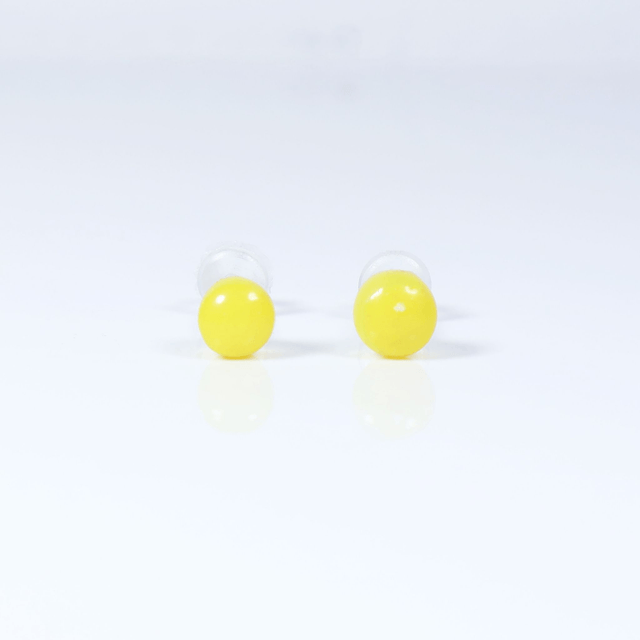 Hypoallergenic 3mm Small Solid Yellow Round Cut Polymer Clay Plastic Back Stud Earrings With Designer Carbon Fiber Jewellery Box