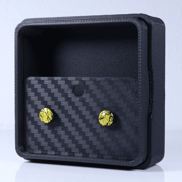 Hypoallergenic Vibrant Electric Cracked Yellow Black Polymer Clay Plastic Rubber Back Stud Earrings With Designer Carbon Fiber Jewellery Box